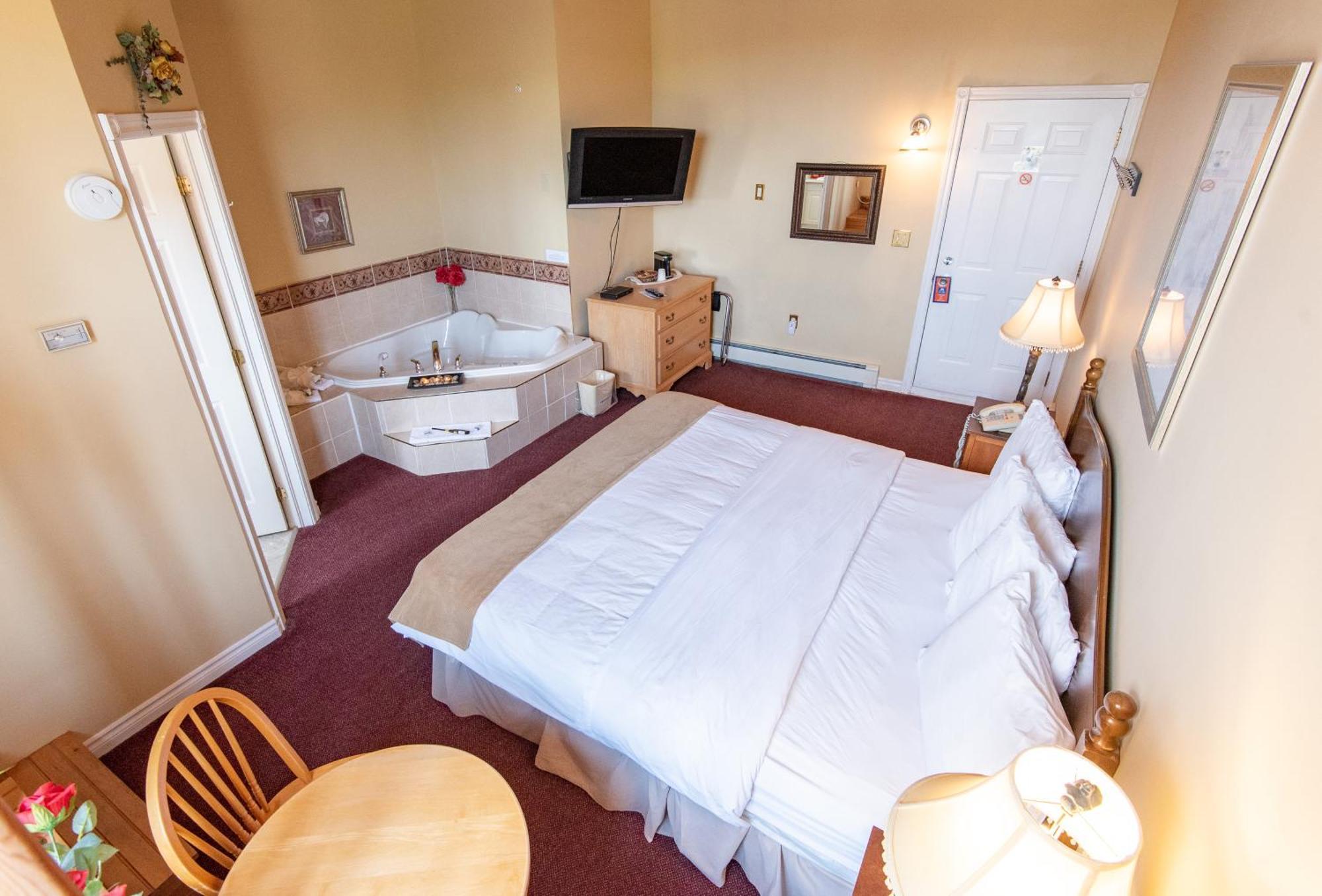 Canadas Best Value Inn & Suites Summerside Exterior photo